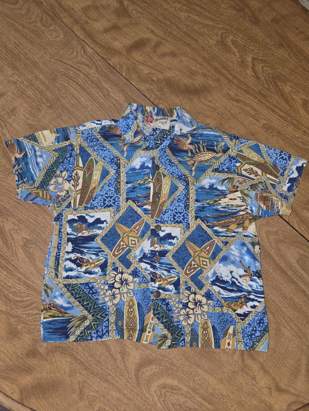Hilo Hattie Boy's Aloha Surfer The Hawaiian Original Button Down Shirt XXS